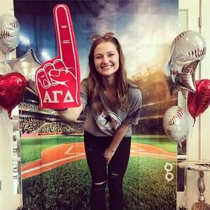 Meet your Posher, Emily